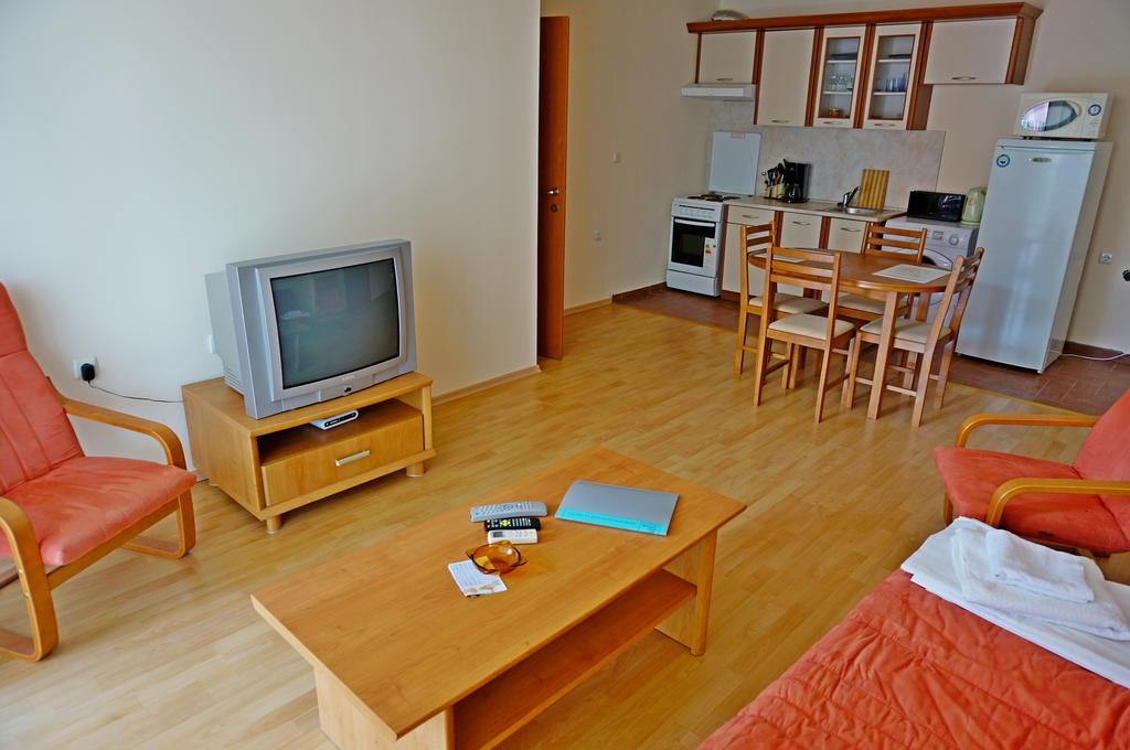 Gt Privilege Fort Beach Apartments Burgas-provinsen Eksteriør bilde