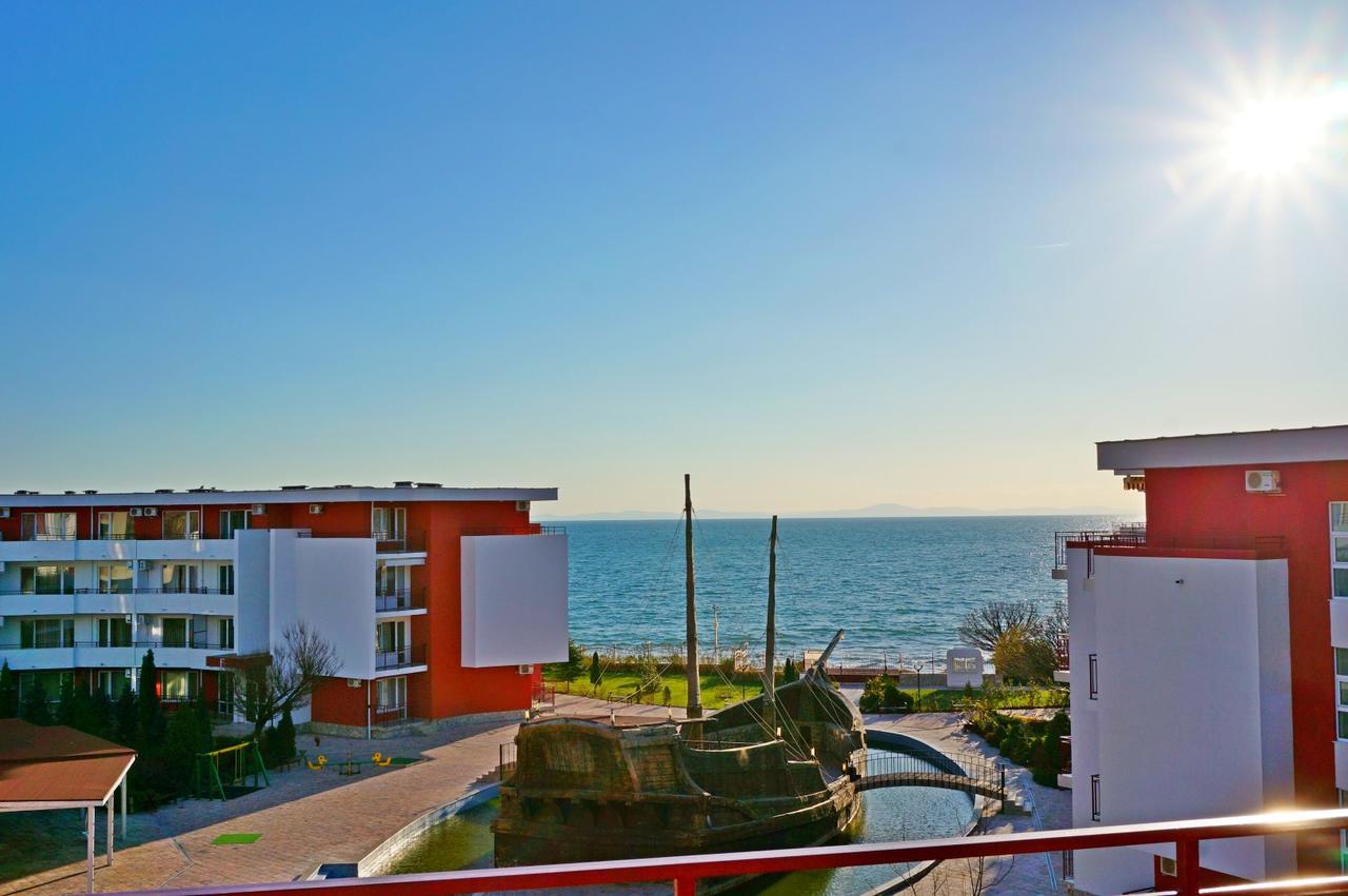 Gt Privilege Fort Beach Apartments Burgas-provinsen Eksteriør bilde